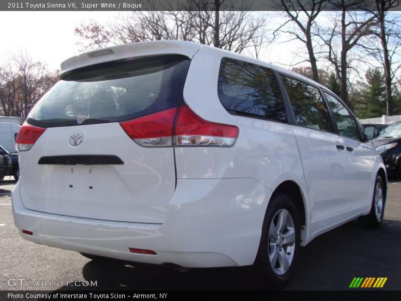 Super White / Bisque 2011 Toyota Sienna V6