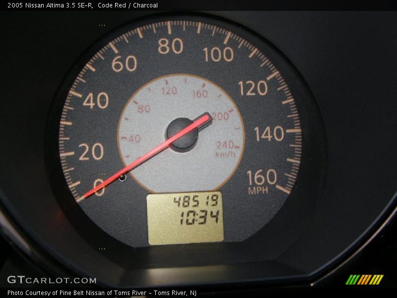Code Red / Charcoal 2005 Nissan Altima 3.5 SE-R