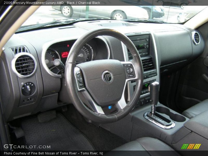 Black / Charcoal Black 2006 Mercury Mountaineer Luxury AWD