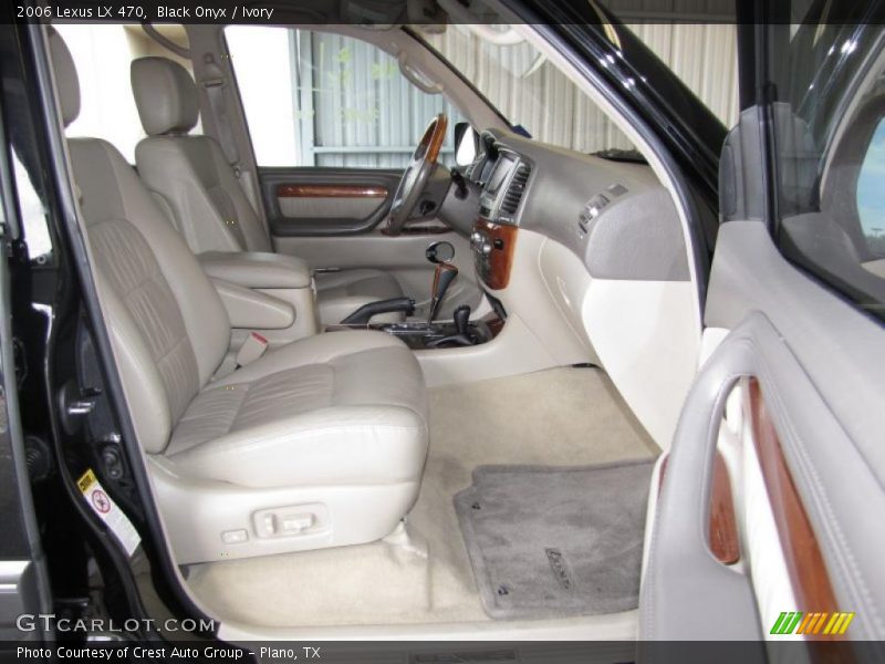 Black Onyx / Ivory 2006 Lexus LX 470