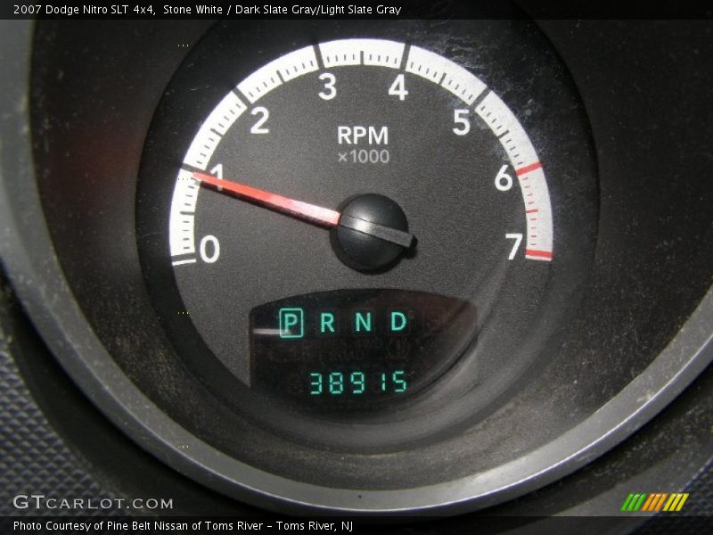 Stone White / Dark Slate Gray/Light Slate Gray 2007 Dodge Nitro SLT 4x4