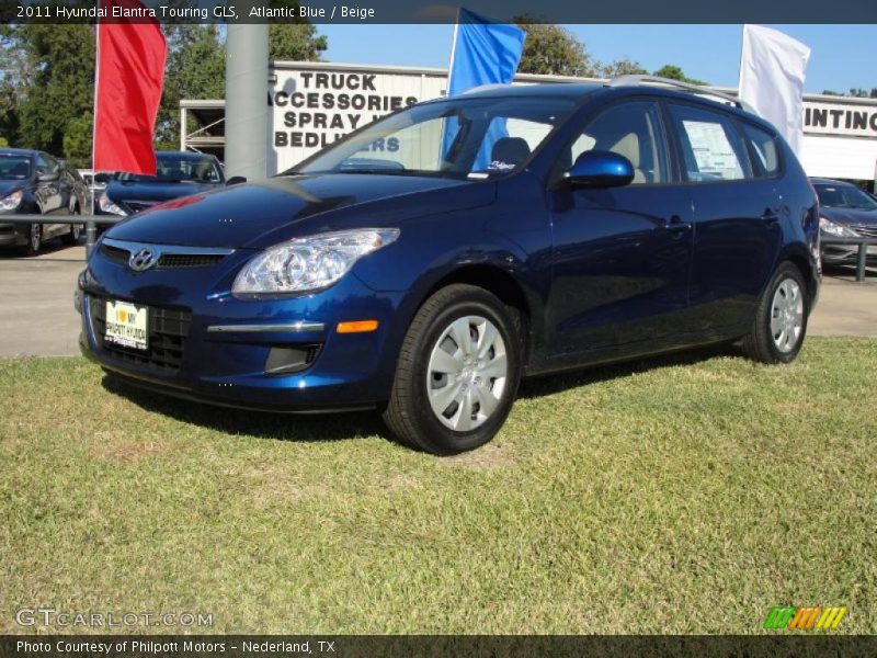 Front 3/4 View of 2011 Elantra Touring GLS