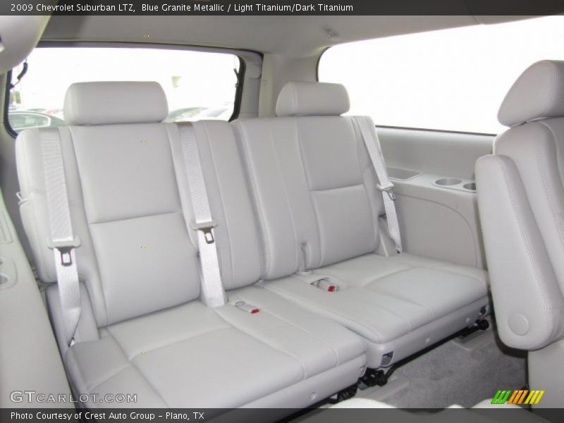  2009 Suburban LTZ Light Titanium/Dark Titanium Interior