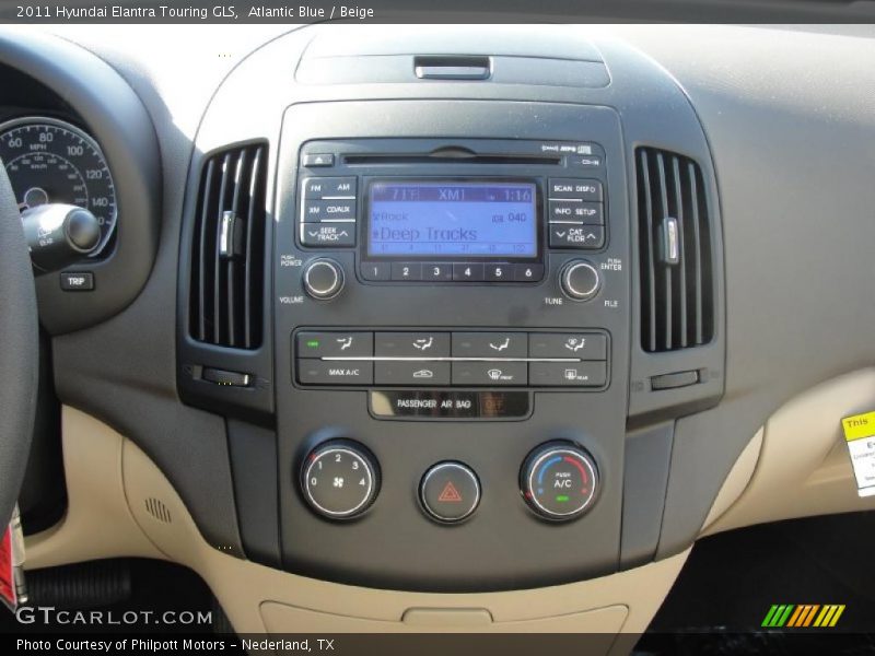Controls of 2011 Elantra Touring GLS