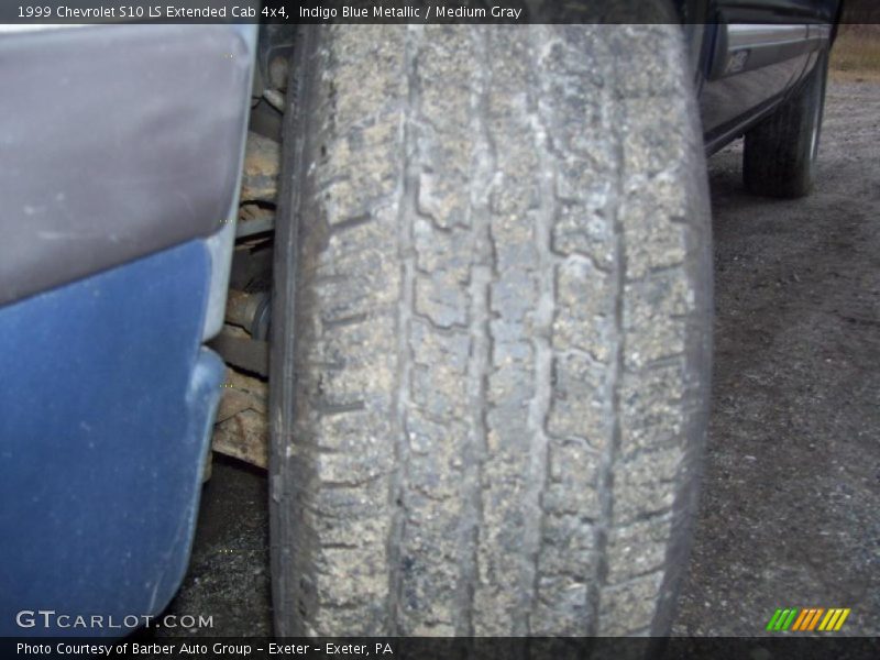 Indigo Blue Metallic / Medium Gray 1999 Chevrolet S10 LS Extended Cab 4x4