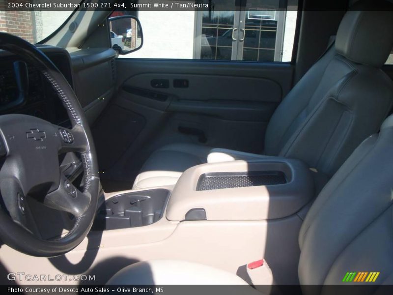 Summit White / Tan/Neutral 2004 Chevrolet Suburban 1500 Z71 4x4
