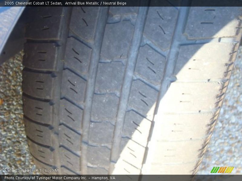 Arrival Blue Metallic / Neutral Beige 2005 Chevrolet Cobalt LT Sedan
