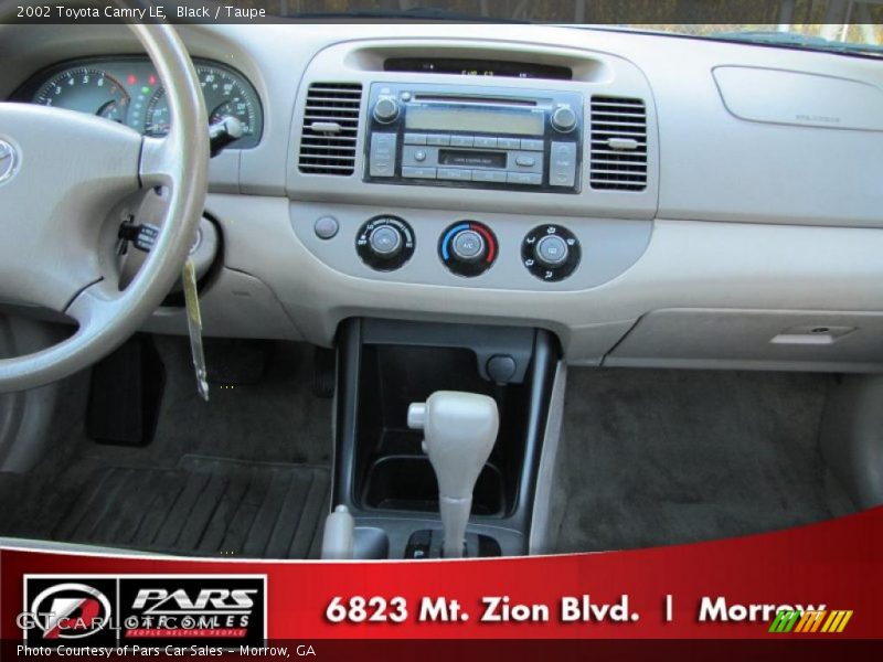 Black / Taupe 2002 Toyota Camry LE