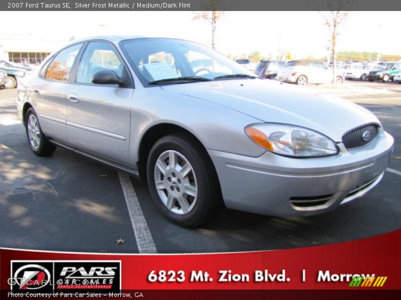 Silver Frost Metallic / Medium/Dark Flint 2007 Ford Taurus SE