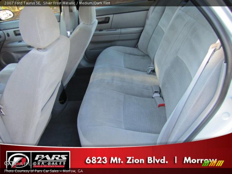 Silver Frost Metallic / Medium/Dark Flint 2007 Ford Taurus SE