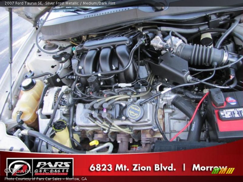 Silver Frost Metallic / Medium/Dark Flint 2007 Ford Taurus SE
