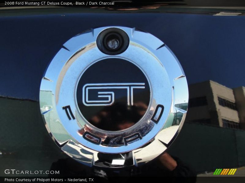  2008 Mustang GT Deluxe Coupe Logo