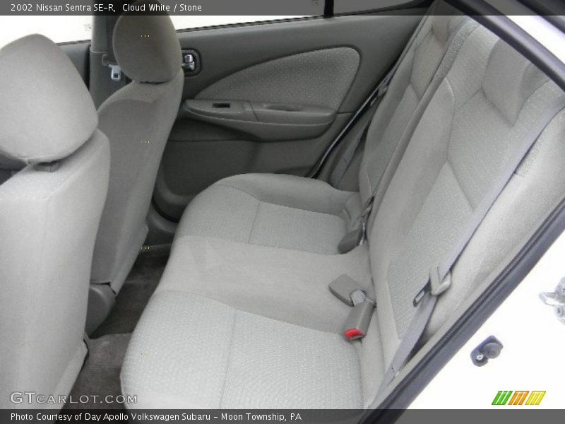  2002 Sentra SE-R Stone Interior