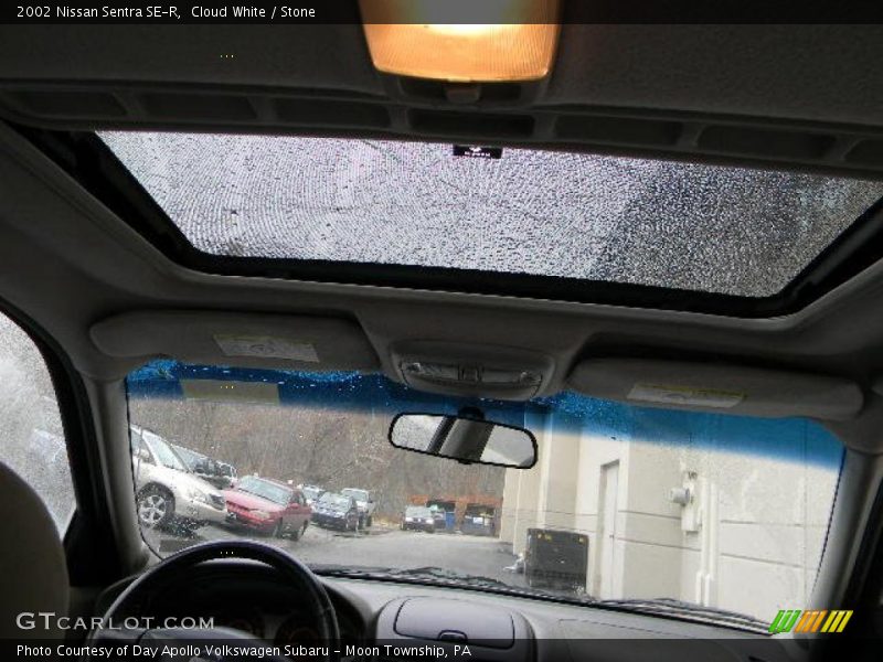 Cloud White / Stone 2002 Nissan Sentra SE-R