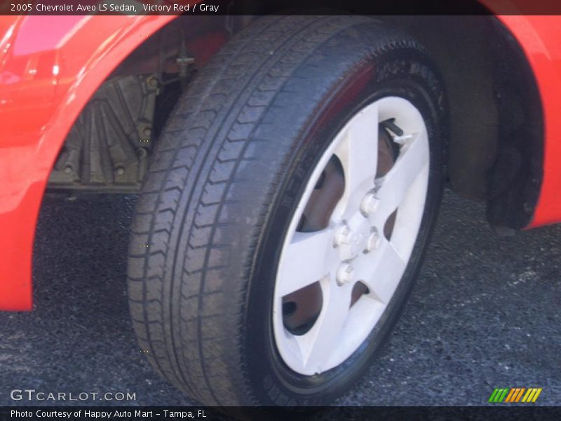 Victory Red / Gray 2005 Chevrolet Aveo LS Sedan