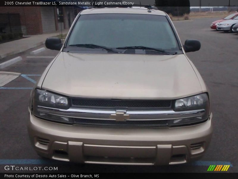 Sandstone Metallic / Light Cashmere/Ebony 2005 Chevrolet TrailBlazer LS