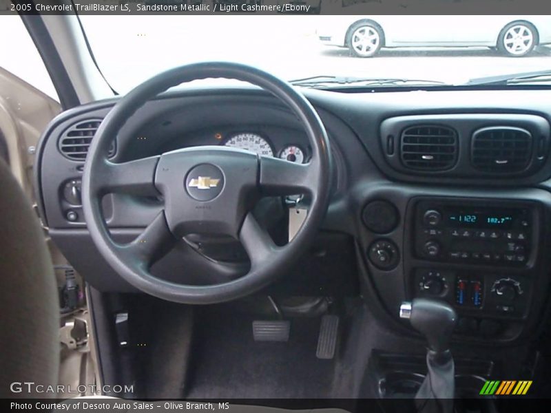 Sandstone Metallic / Light Cashmere/Ebony 2005 Chevrolet TrailBlazer LS