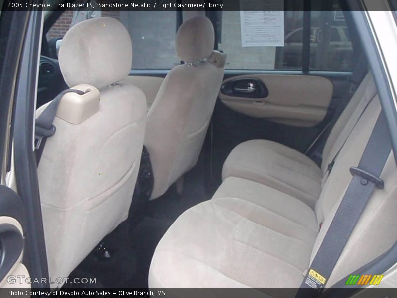 Sandstone Metallic / Light Cashmere/Ebony 2005 Chevrolet TrailBlazer LS