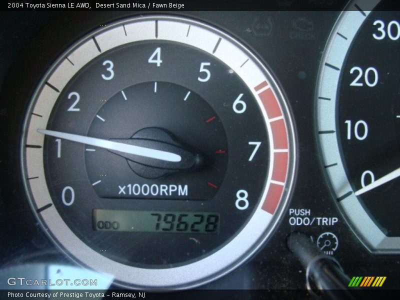 Desert Sand Mica / Fawn Beige 2004 Toyota Sienna LE AWD