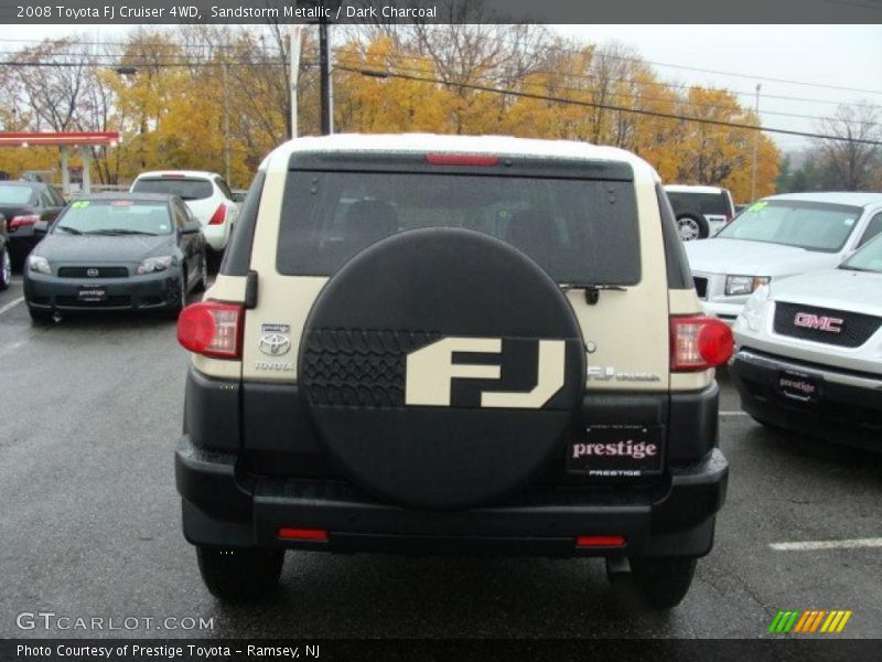 Sandstorm Metallic / Dark Charcoal 2008 Toyota FJ Cruiser 4WD