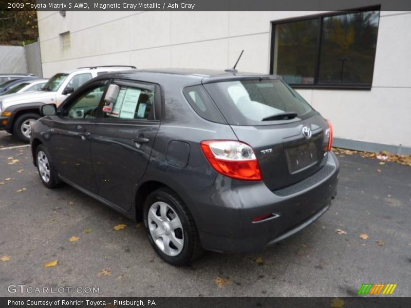 Magnetic Gray Metallic / Ash Gray 2009 Toyota Matrix S AWD