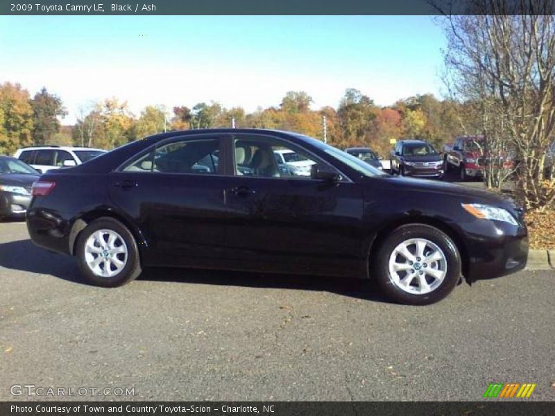 Black / Ash 2009 Toyota Camry LE