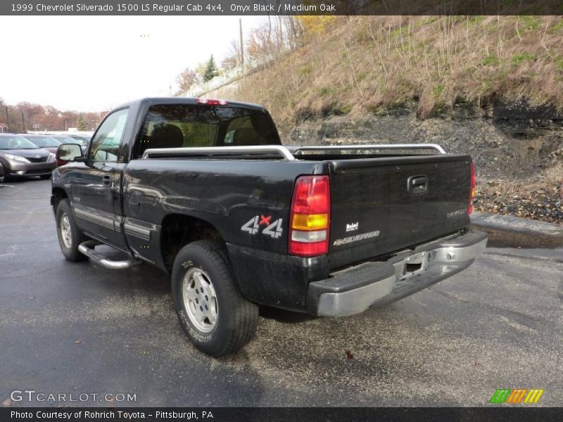 Onyx Black / Medium Oak 1999 Chevrolet Silverado 1500 LS Regular Cab 4x4