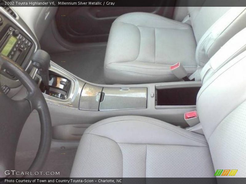 Millennium Silver Metallic / Gray 2002 Toyota Highlander V6