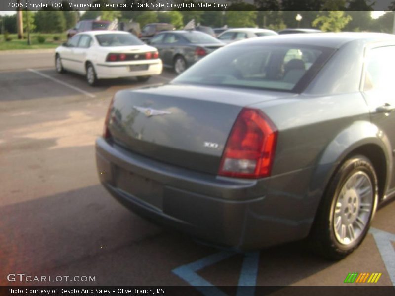 Magnesium Pearlcoat / Dark Slate Gray/Light Slate Gray 2006 Chrysler 300