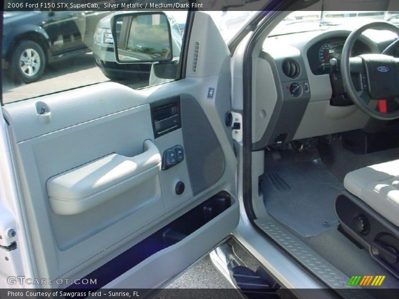Silver Metallic / Medium/Dark Flint 2006 Ford F150 STX SuperCab