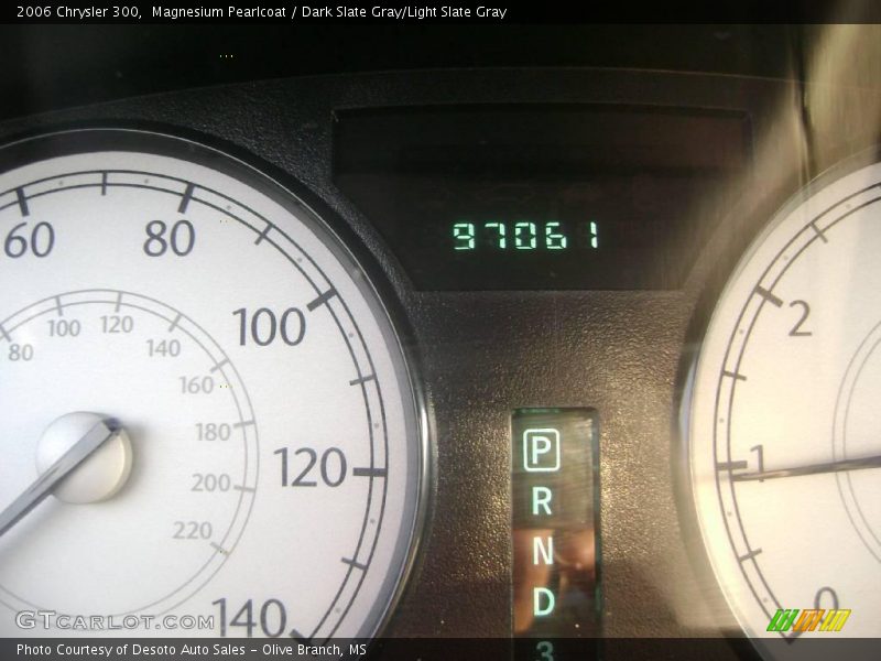Magnesium Pearlcoat / Dark Slate Gray/Light Slate Gray 2006 Chrysler 300