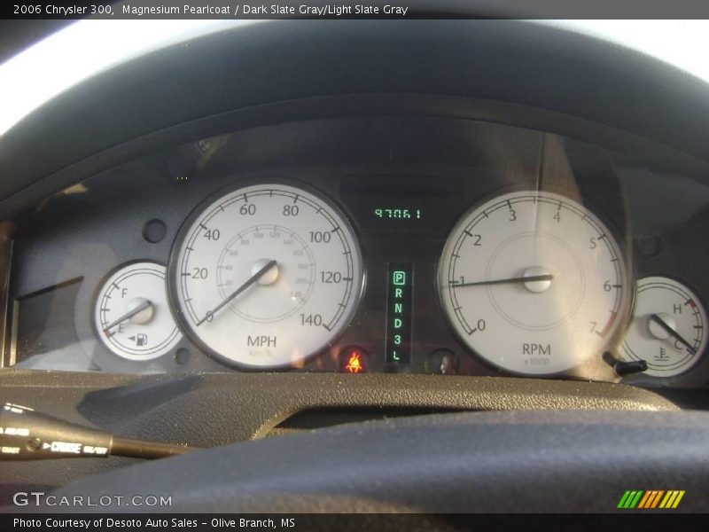 Magnesium Pearlcoat / Dark Slate Gray/Light Slate Gray 2006 Chrysler 300