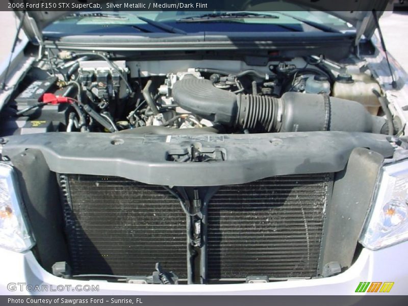  2006 F150 STX SuperCab Engine - 4.6 Liter SOHC 16-Valve Triton V8