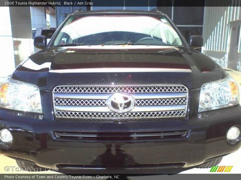 Black / Ash Gray 2006 Toyota Highlander Hybrid