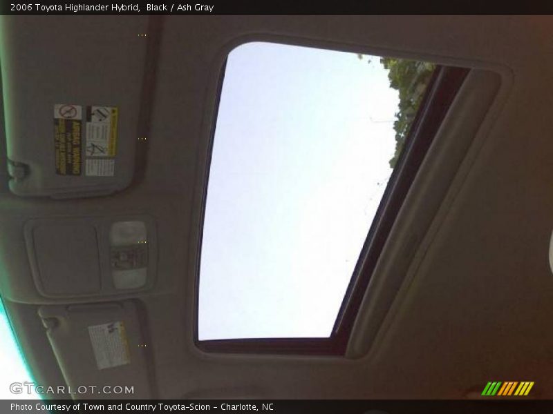 Black / Ash Gray 2006 Toyota Highlander Hybrid