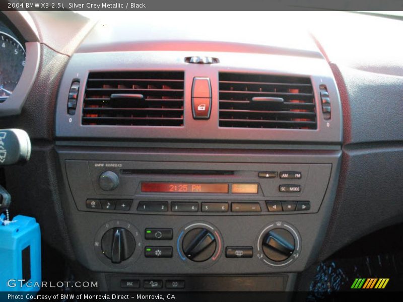 Silver Grey Metallic / Black 2004 BMW X3 2.5i