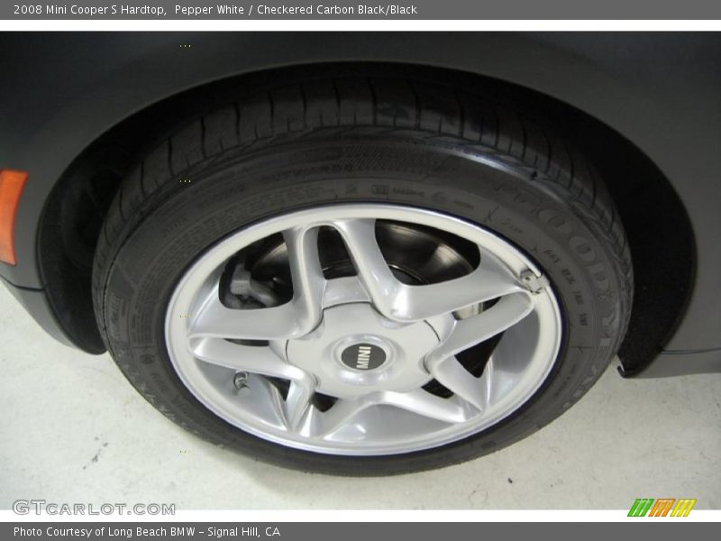 Pepper White / Checkered Carbon Black/Black 2008 Mini Cooper S Hardtop