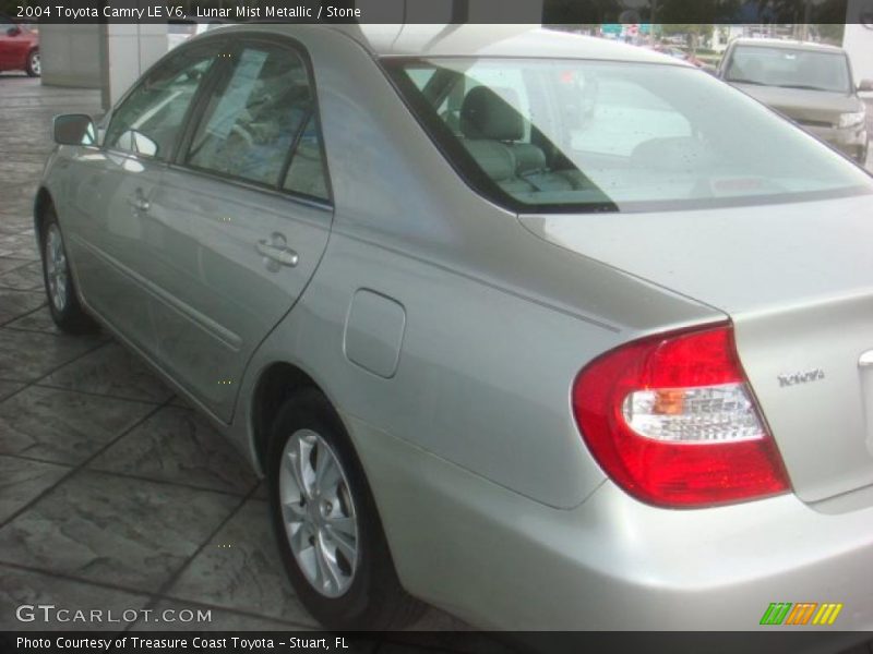 Lunar Mist Metallic / Stone 2004 Toyota Camry LE V6