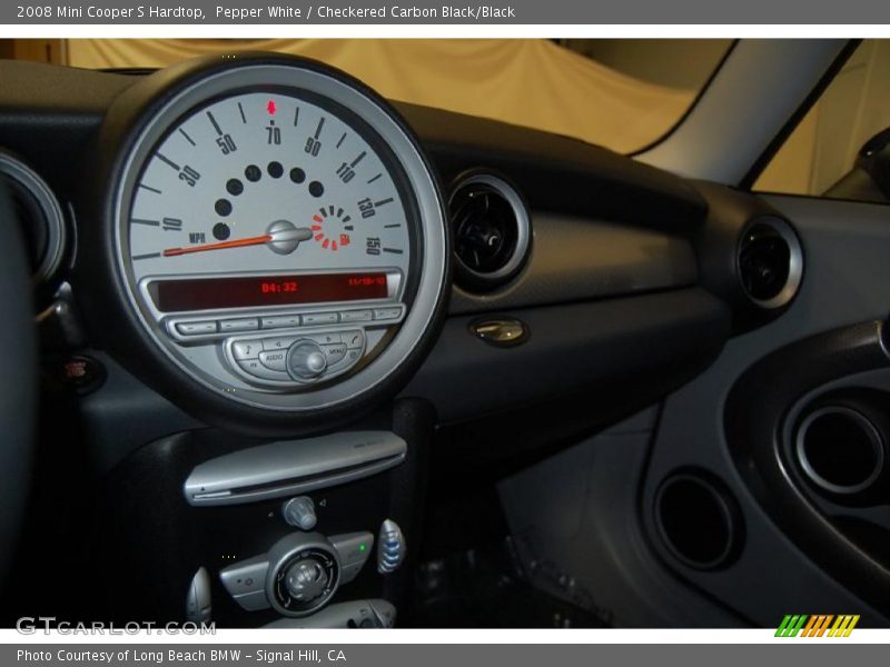 Pepper White / Checkered Carbon Black/Black 2008 Mini Cooper S Hardtop