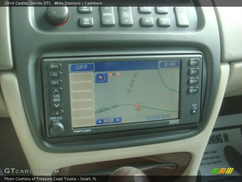 Navigation of 2004 DeVille DTS