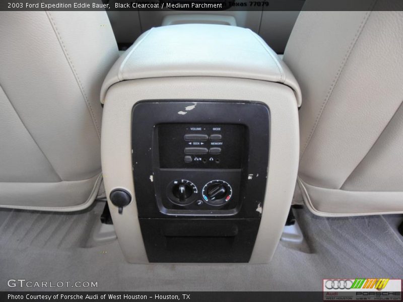 Black Clearcoat / Medium Parchment 2003 Ford Expedition Eddie Bauer