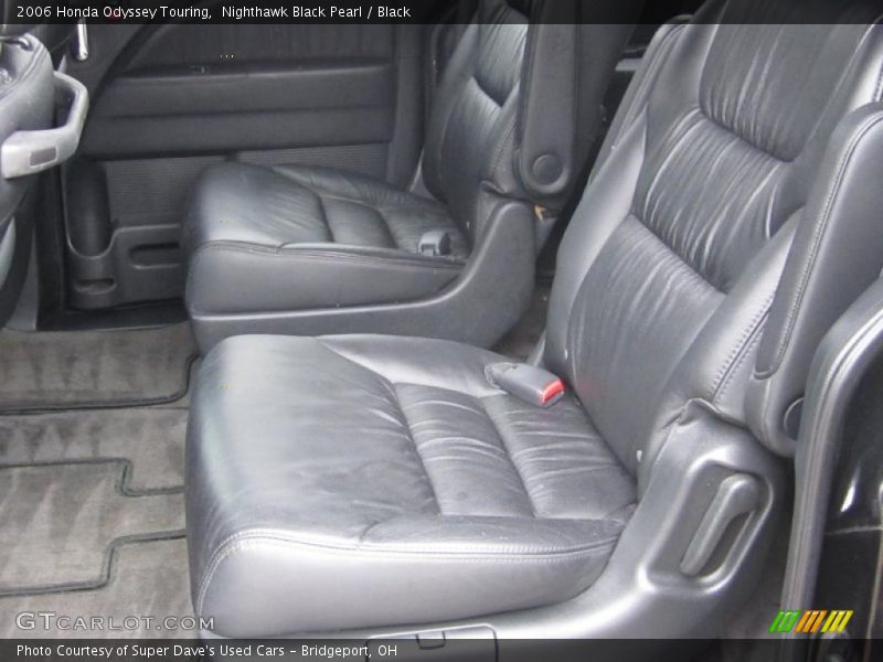 Nighthawk Black Pearl / Black 2006 Honda Odyssey Touring