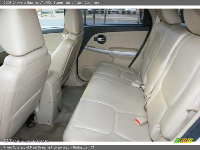 Summit White / Light Cashmere 2005 Chevrolet Equinox LT AWD