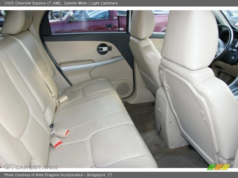 Summit White / Light Cashmere 2005 Chevrolet Equinox LT AWD