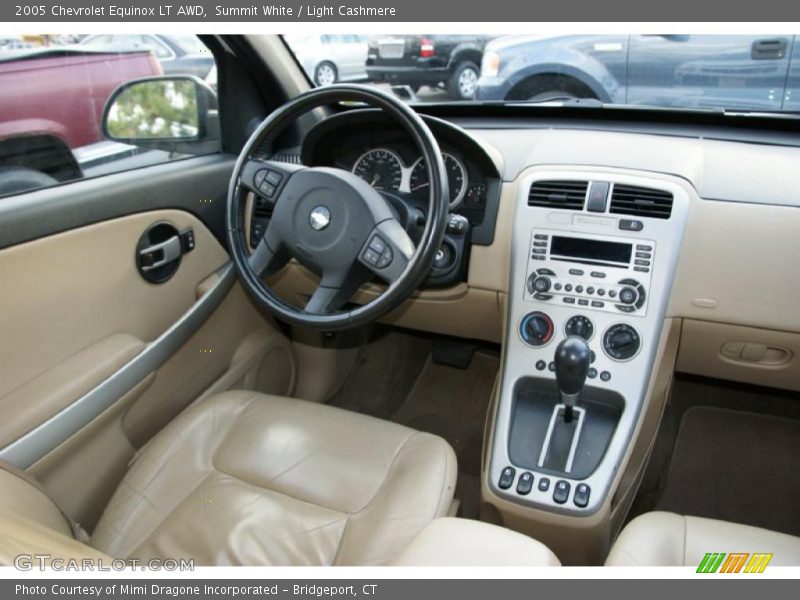 Summit White / Light Cashmere 2005 Chevrolet Equinox LT AWD