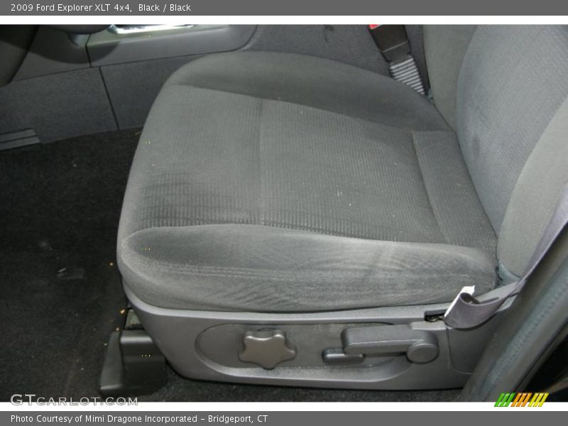 Black / Black 2009 Ford Explorer XLT 4x4