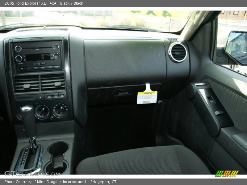 Black / Black 2009 Ford Explorer XLT 4x4