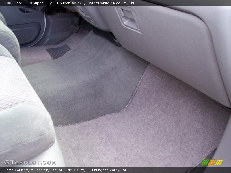 Oxford White / Medium Flint 2003 Ford F350 Super Duty XLT SuperCab 4x4