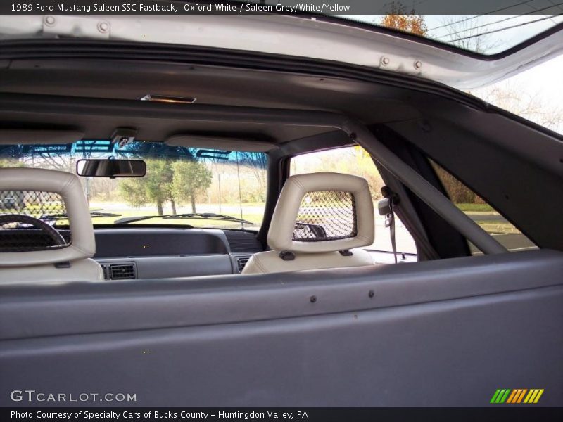Oxford White / Saleen Grey/White/Yellow 1989 Ford Mustang Saleen SSC Fastback
