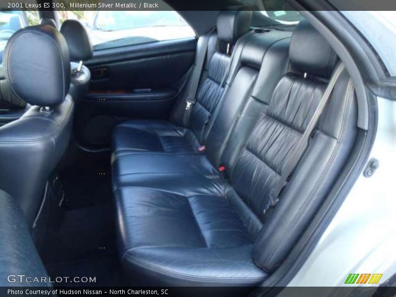 Millenium Silver Metallic / Black 2001 Lexus ES 300
